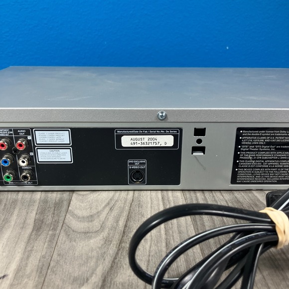 Zenith XBV443 DVD Player / Video Cassette Recorder VCR Combo No Remote TESTED - Picture 7 of 9